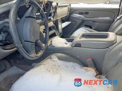 Zdjęcie 7 z 12 samochodu: 2006 GMC NEW SIERRA K1500 VIN:2GTEK13T161247049 - miniatura