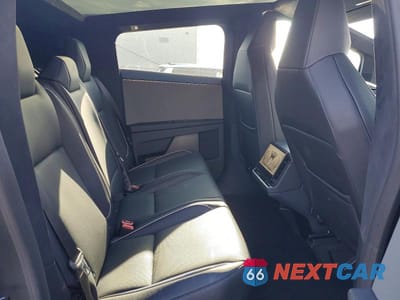 Zdjęcie 10 z 11 samochodu: 2025 TESLA CYBERTRUCK VIN:7G2CEHED2SA067867 - miniatura