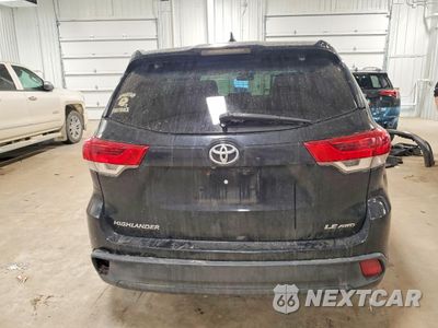Zdjęcie 6 z 13 samochodu: 2017 TOYOTA HIGHLANDER LE VIN:5TDBZRFH9HS380240 - miniatura