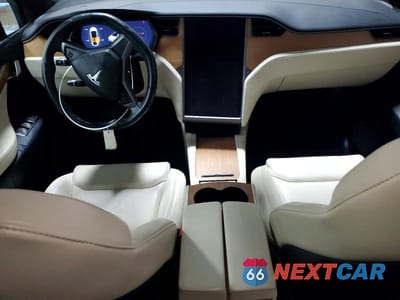 Zdjęcie 8 z 12 samochodu: 2020 TESLA MODEL X VIN:5YJXCDE23LF298783 - miniatura