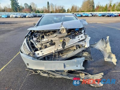 Piąte zdjęcie samochodu w środku: 2023 TOYOTA PRIUS LE VIN:JTDADABU0P3004377 - miniatura