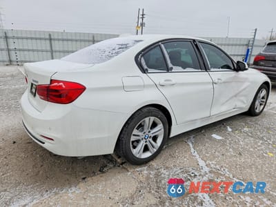 Trzecie zdjęcie samochodu z tyłu: 2016 BMW 328 XI SULEV VIN:WBA8E3G50GNU38549 - miniatura