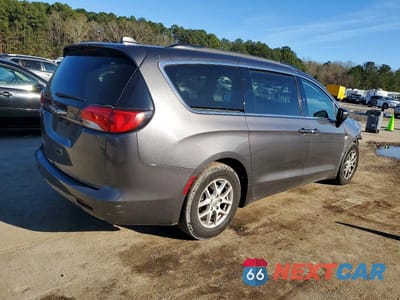 Trzecie zdjęcie samochodu z tyłu: 2020 CHRYSLER VOYAGER LXI VIN:2C4RC1DG9LR176566 - miniatura