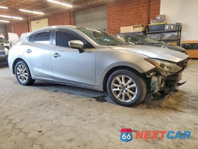Czwarte zdjęcie samochodu z boku: 2014 MAZDA 3 GRAND TOURING VIN:JM1BM1W77E1200351 - miniatura