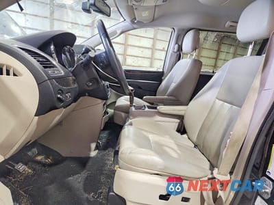 Zdjęcie 7 z 13 samochodu: 2011 CHRYSLER TOWN & COUNTRY TOURING L VIN:2A4RR8DG7BR615523 - miniatura