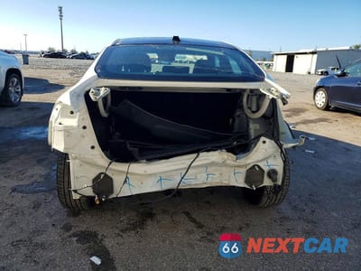 Zdjęcie 6 z 12 samochodu: 2025 BMW 228XI VIN:WBA23GG0XS7S93721 - miniatura