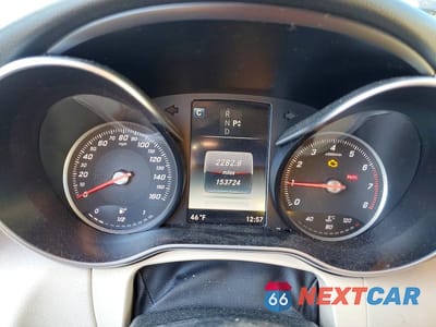 Zdjęcie 9 z 12 samochodu: 2016 MERCEDES-BENZ C 300 4MATIC VIN:55SWF4KB4GU118044 - miniatura