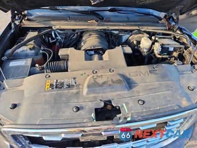 Zdjęcie 12 z 12 samochodu: 2018 GMC YUKON XL DENALI VIN:1GKS1HKJ4JR239904 - miniatura