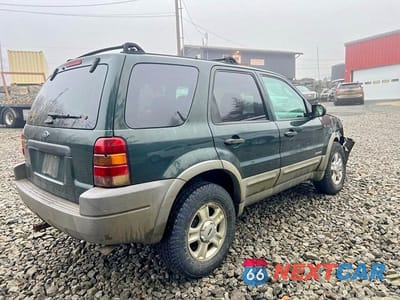 Czwarte zdjęcie samochodu z boku: 2002 FORD ESCAPE XLT VIN:1FMYU04112KD21087 - miniatura