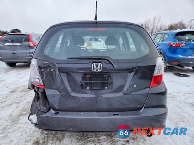 Zdjęcie 6 z 12 samochodu: 2010 HONDA FIT VIN:JHMGE8H21AS001621 - miniatura