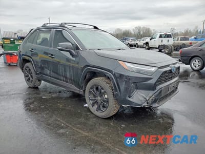 Czwarte zdjęcie samochodu z boku: 2022 TOYOTA RAV4 SE VIN:2T3T6RFV1NW030176 - miniatura