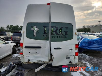 Zdjęcie 6 z 13 samochodu: 2012 NISSAN NV 2500 UTILITY / SERVICE VAN VIN:1N6AF0LY8CN100954 - miniatura