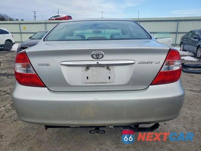 Zdjęcie 6 z 12 samochodu: 2002 TOYOTA CAMRY LE VIN:4T1BE32K92U601246 - miniatura