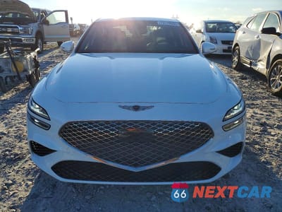 Piąte zdjęcie samochodu w środku: 2025 GENESIS G70 BASE VIN:KMTG34SC2SU157577 - miniatura