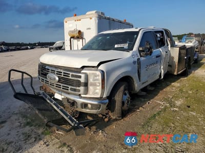 2025 FORD F350 SUPER DUTY 1FD8W3HT6SED23570 - główne zdjęcie licytacji z USA - miniatura