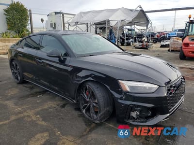 Czwarte zdjęcie samochodu z boku: 2024 AUDI S5 PREMIUM PLUS VIN:WAUC4CF5XRA028866 - miniatura