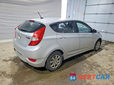 Trzecie zdjęcie samochodu z tyłu: 2013 HYUNDAI ACCENT GLS VIN:KMHCT5AE2DU117715 - miniatura