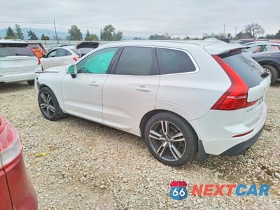 Drugie zdjęcie samochodu z przodu: 2019 VOLVO XC60 T5 MOMENTUM VIN:LYV102DK1KB242832 - miniatura