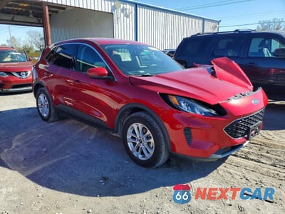 Czwarte zdjęcie samochodu z boku: 2020 FORD ESCAPE SE VIN:1FMCU9G69LUB31954 - miniatura