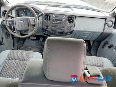 Zdjęcie 8 z 12 samochodu: 2016 FORD F350 VIN:1FT8W3B69GEA83719 - miniatura