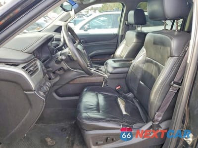 Zdjęcie 7 z 13 samochodu: 2015 CHEVROLET SUBURBAN K1500 LT VIN:1GNSKJKC7FR119837 - miniatura