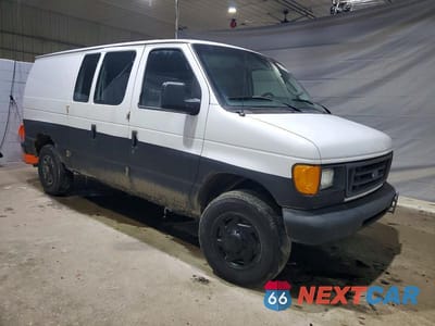 Czwarte zdjęcie samochodu z boku: 2007 FORD ECONOLINE E250 VAN VIN:1FTNE24W37DA92404 - miniatura