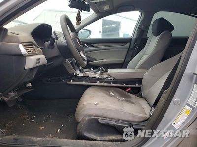 Zdjęcie 7 z 12 samochodu: 2018 HONDA ACCORD LX VIN:1HGCV1F10JA095886 - miniatura