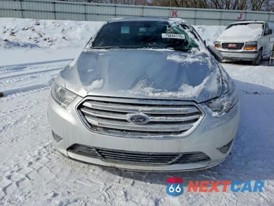 Piąte zdjęcie samochodu w środku: 2015 FORD TAURUS SEL VIN:1FAHP2H87FG169104 - miniatura