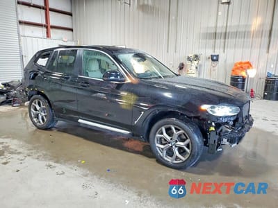 Czwarte zdjęcie samochodu z boku: 2022 BMW X3 XDRIVE30I VIN:5UX53DP07N9K91981 - miniatura