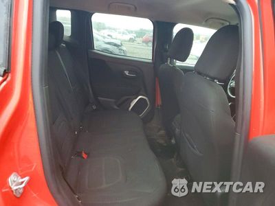 Zdjęcie 10 z 11 samochodu: 2018 JEEP RENEGADE LATITUDE VIN:ZACCJABB4JPJ65444 - miniatura