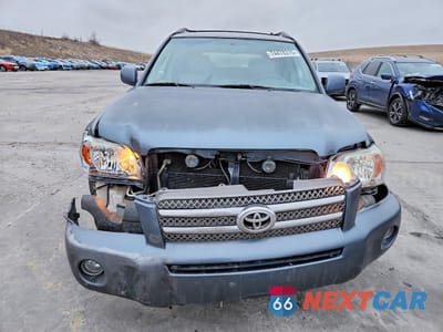 Piąte zdjęcie samochodu w środku: 2006 TOYOTA HIGHLANDER HYBRID VIN:JTEEW21A260021833 - miniatura