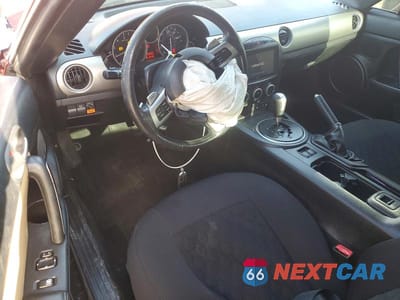 Zdjęcie 8 z 11 samochodu: 2011 MAZDA MX-5 MIATA VIN:JM1NC2NF0B0215015 - miniatura