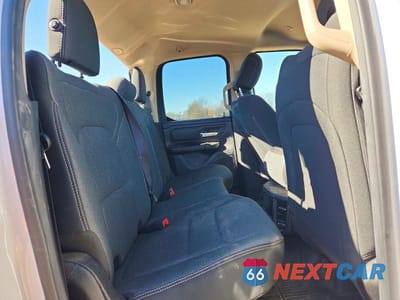 Zdjęcie 10 z 12 samochodu: 2021 RAM 1500 TRADESMAN VIN:1C6RRECT1MN630352 - miniatura