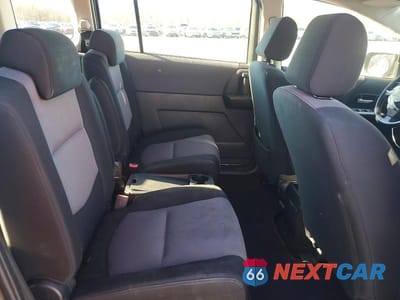 Zdjęcie 11 z 13 samochodu: 2007 MAZDA 5 VIN:JM1CR293270150553 - miniatura