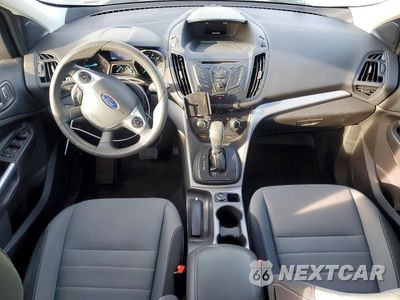 Zdjęcie 8 z 13 samochodu: 2015 FORD ESCAPE SE VIN:1FMCU0G93FUA18432 - miniatura