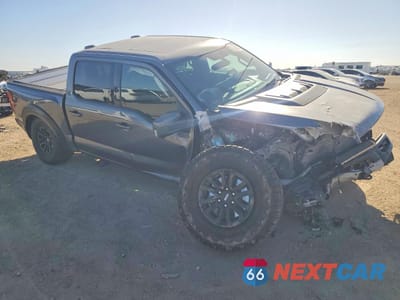 Czwarte zdjęcie samochodu z boku: 2024 FORD F150 RAPTOR VIN:1FTFW1RG9RFA98969 - miniatura