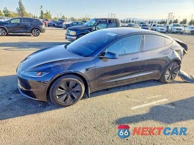 2024 TESLA MODEL 3 5YJ3E1EA0RF832930 - główne zdjęcie licytacji z USA - miniatura