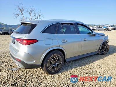Trzecie zdjęcie samochodu z tyłu: 2025 MERCEDES-BENZ GLC 350E VIN:W1NKM5GB7SU097154 - miniatura
