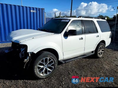 2015 FORD EXPEDITION XLT 1FMJU1HT1FEF18896 - główne zdjęcie licytacji z USA - miniatura