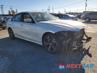 Czwarte zdjęcie samochodu z boku: 2023 BMW 330I VIN:3MW69FF07P8C92334 - miniatura