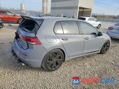 Trzecie zdjęcie samochodu z tyłu: 2023 VOLKSWAGEN GTI SE VIN:WVW3A7CD7PW201709 - miniatura