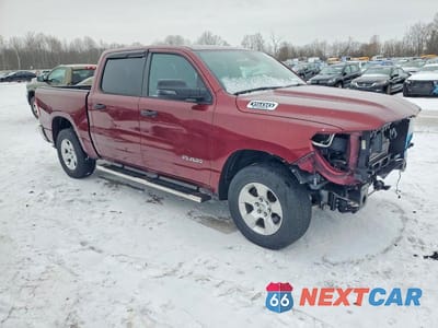 Czwarte zdjęcie samochodu z boku: 2024 RAM 1500 BIG HORN/LONE STAR VIN:1C6RRFFG2RN136853 - miniatura