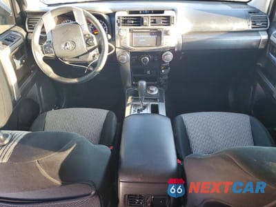 Zdjęcie 8 z 13 samochodu: 2016 TOYOTA 4RUNNER SR5 VIN:JTEBU5JR7G5317595 - miniatura