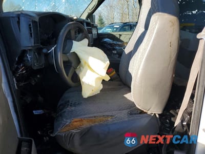 Zdjęcie 7 z 14 samochodu: 2006 CHEVROLET EXPRESS G3500 VIN:1GCHG392661171729 - miniatura