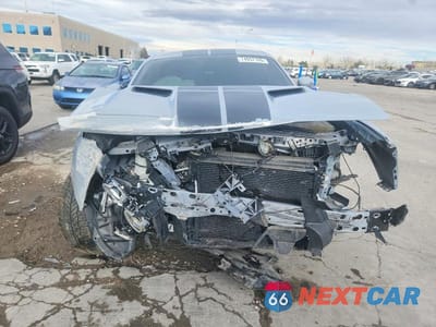 Piąte zdjęcie samochodu w środku: 2020 DODGE CHALLENGER SXT VIN:2C3CDZAG6LH243091 - miniatura