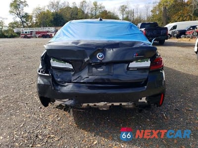 Zdjęcie 6 z 11 samochodu: 2023 BMW M5 VIN:WBS83CH00PCL23031 - miniatura