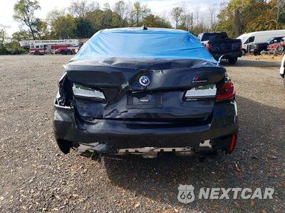 Zdjęcie 6 z 11 samochodu: 2023 BMW M5 VIN:WBS83CH00PCL23031 - miniatura