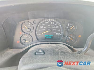 Zdjęcie 9 z 13 samochodu: 2006 CHEVROLET EXPRESS G3500 VIN:1GAHG39U961213451 - miniatura