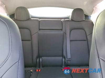 Zdjęcie 10 z 12 samochodu: 2024 TESLA MODEL Y VIN:7SAYGDEE5RA225927 - miniatura