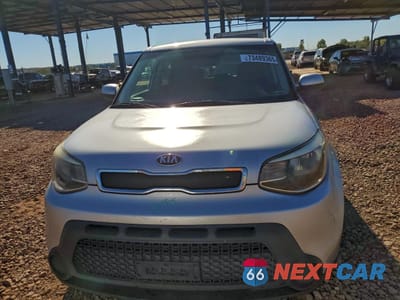 Piąte zdjęcie samochodu w środku: 2015 KIA SOUL VIN:KNDJN2A27F7750433 - miniatura